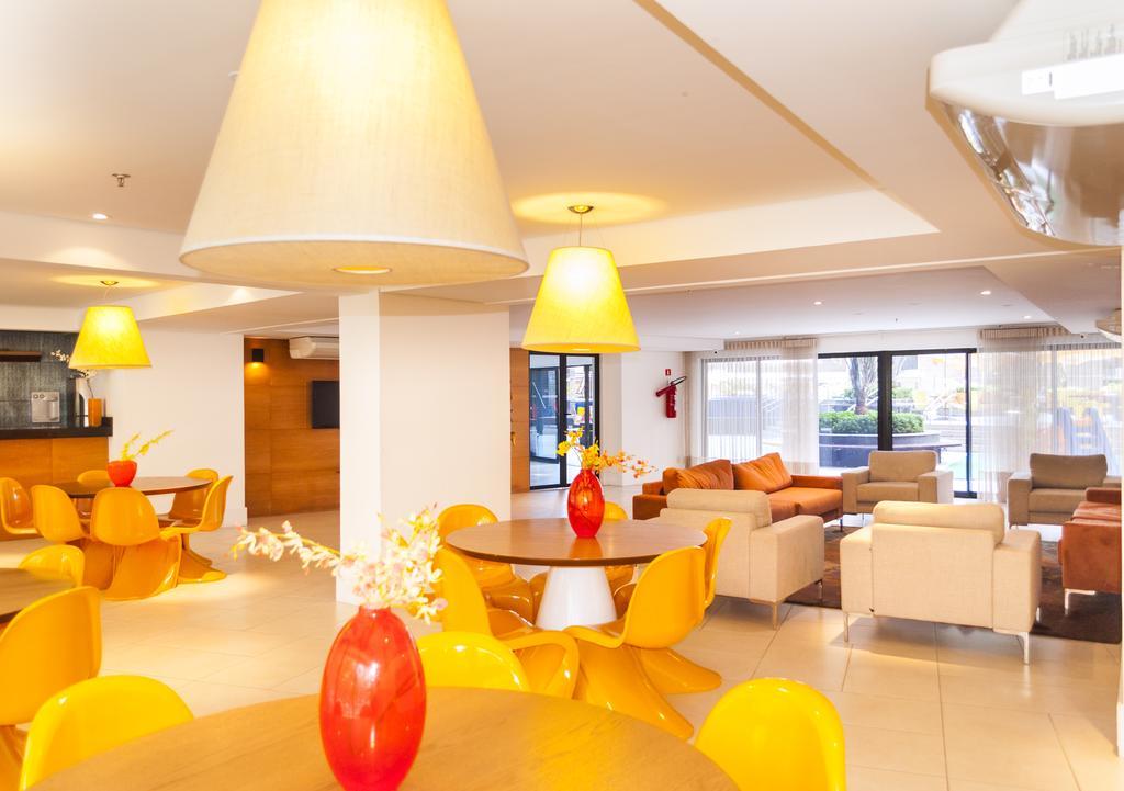 Apartamento Na Beira Mar De Fortaleza - Edificio Landscape Esterno foto