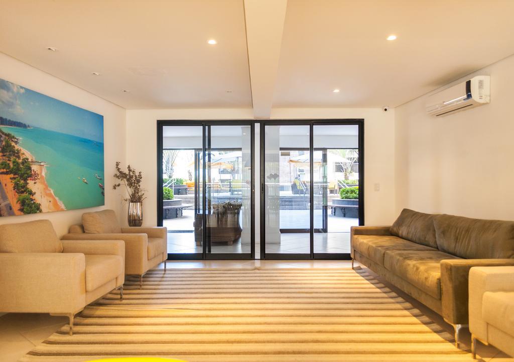 Apartamento Na Beira Mar De Fortaleza - Edificio Landscape Esterno foto